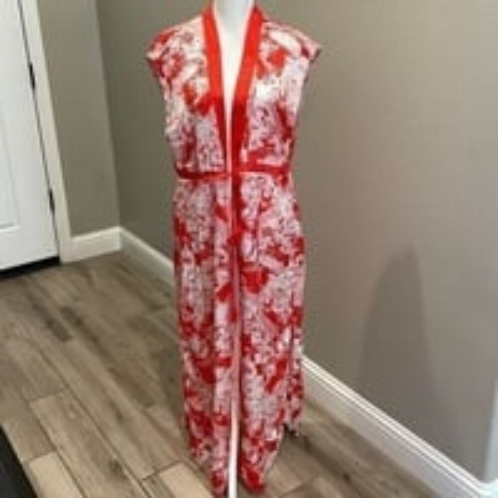 Sleeveless Duster